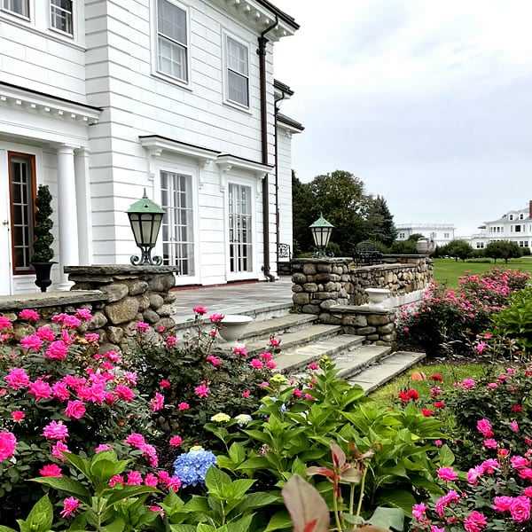 Seahorse Fine Gardening |  NH seacoast expert rose care